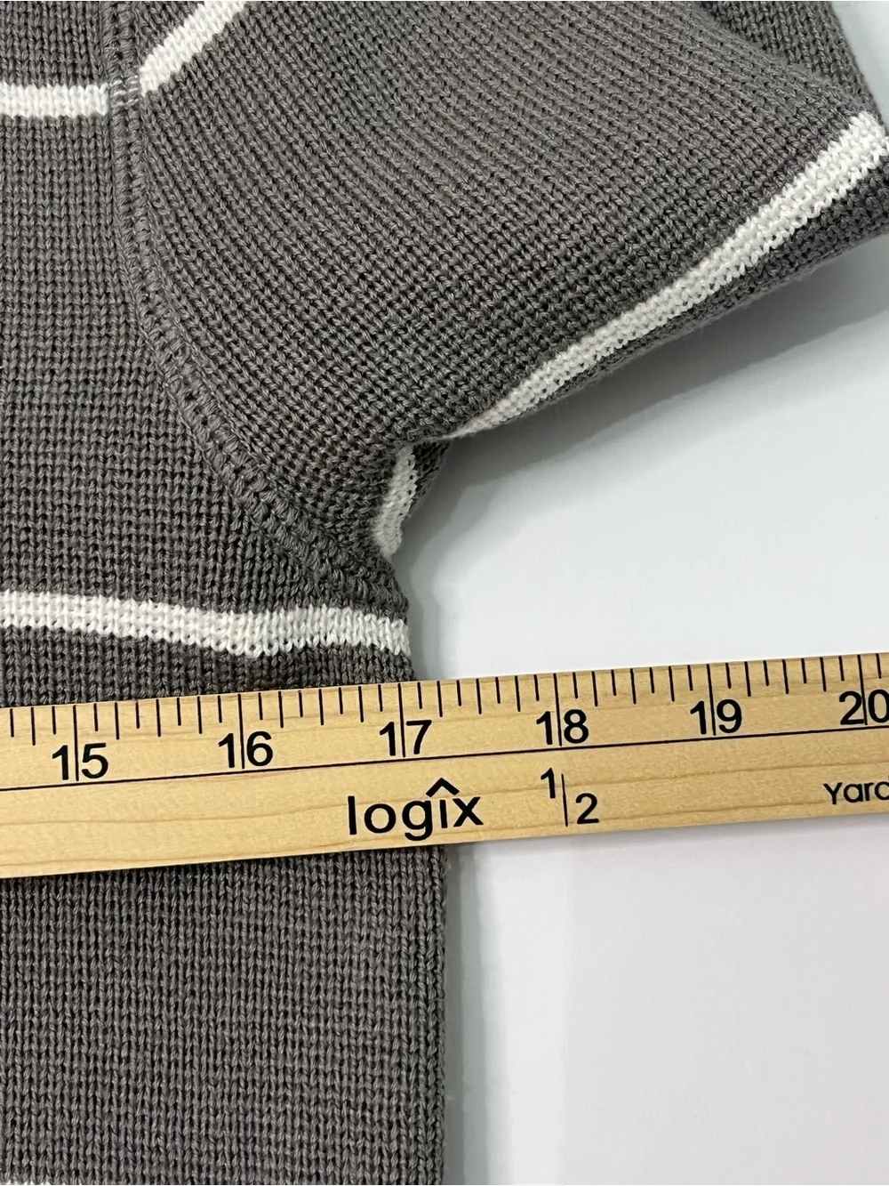 J.Crew Men’s Medium Taupe Gray Striped Quarter Zip Cotton Sweater Preppy